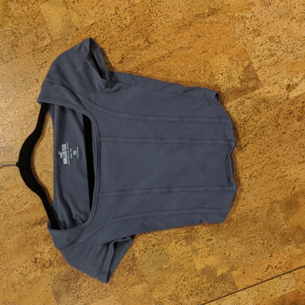 Hollister short sleeve top